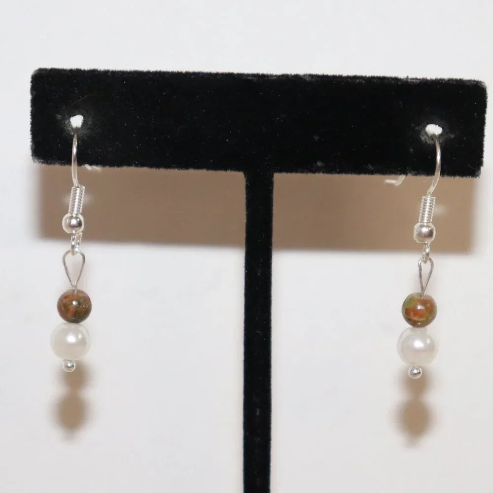 🧡🔮🌿 UNAKITE & PEARL DANGLE EARRINGS · 1.25